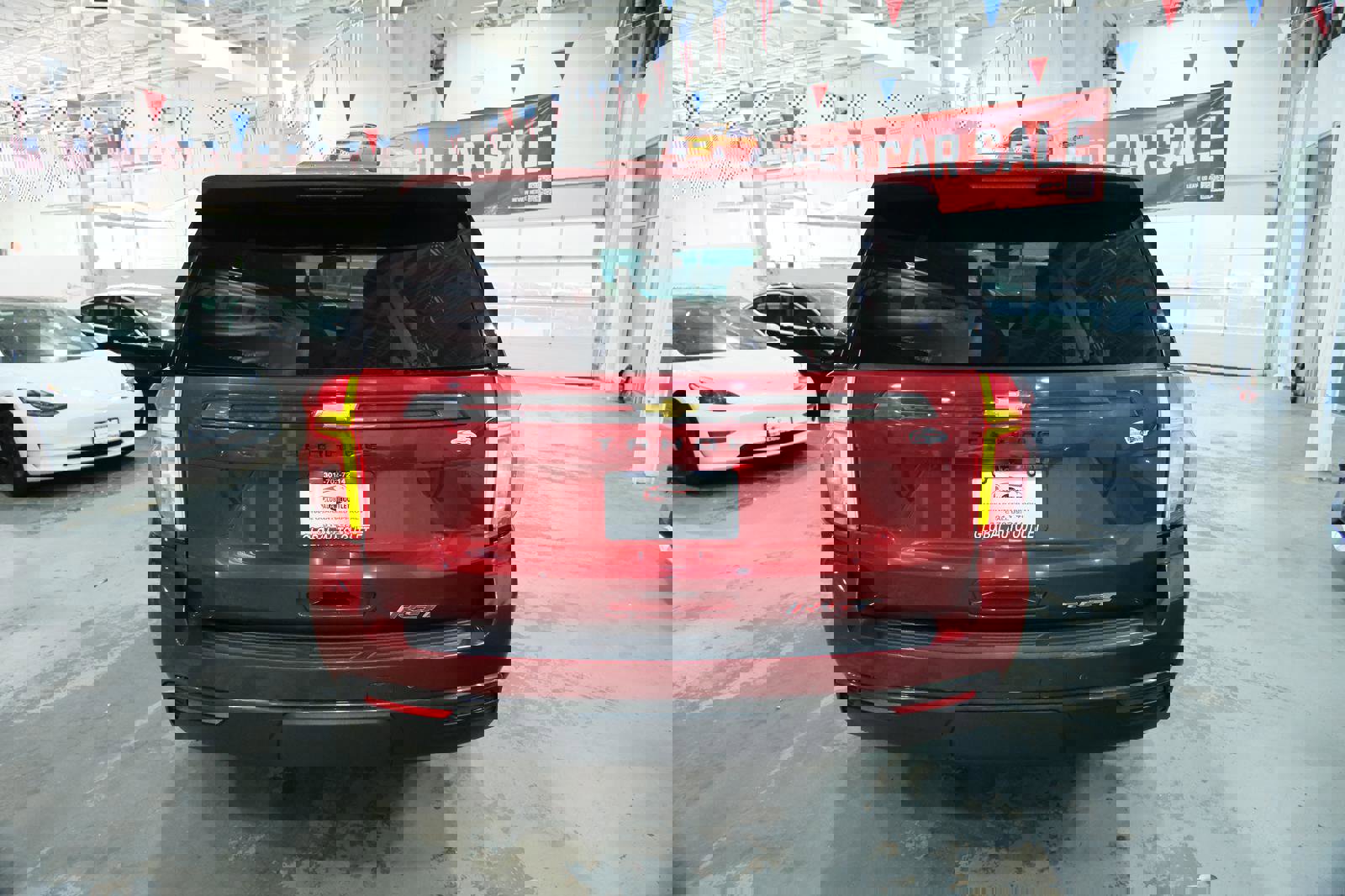 Used 2022 Chevrolet Tahoe RST w/ Luxury Package image 9