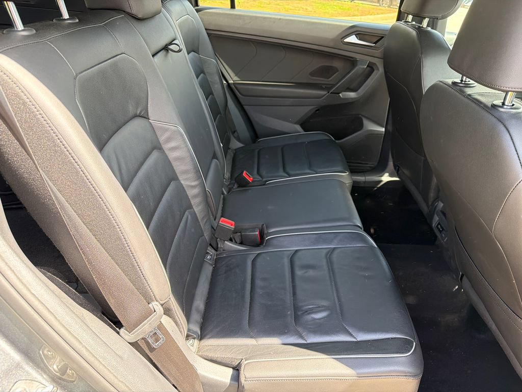 Used 2019 Volkswagen Tiguan SEL Premium R-Line AWD/4WD image 15