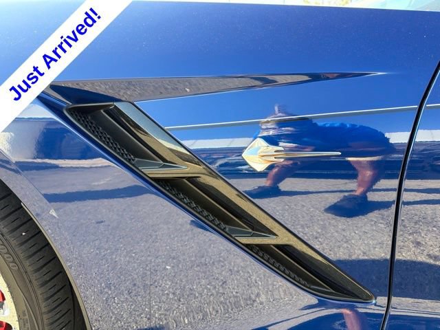 Used 2016 Chevrolet Corvette Stingray Coupe RWD image 15