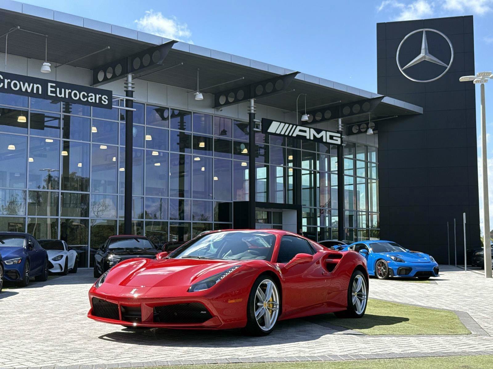 Used 2018 Ferrari 488 Spider RWD image 1