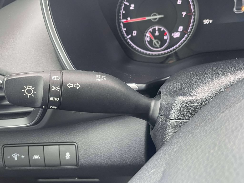Certified 2023 Hyundai Santa Fe SE FWD image 25