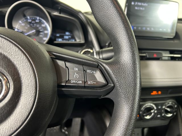 Used 2019 Toyota Yaris L image 17