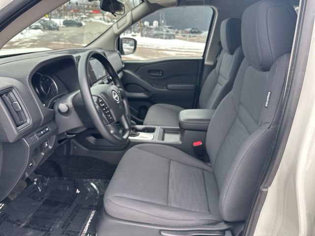 Used 2025 Nissan Frontier S w/ S Utility Package image 9