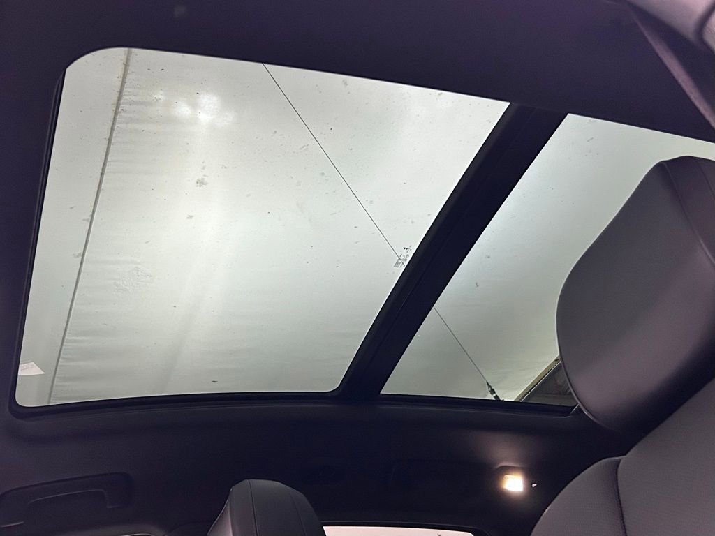 Used 2017 Porsche Macan S AWD/4WD image 22