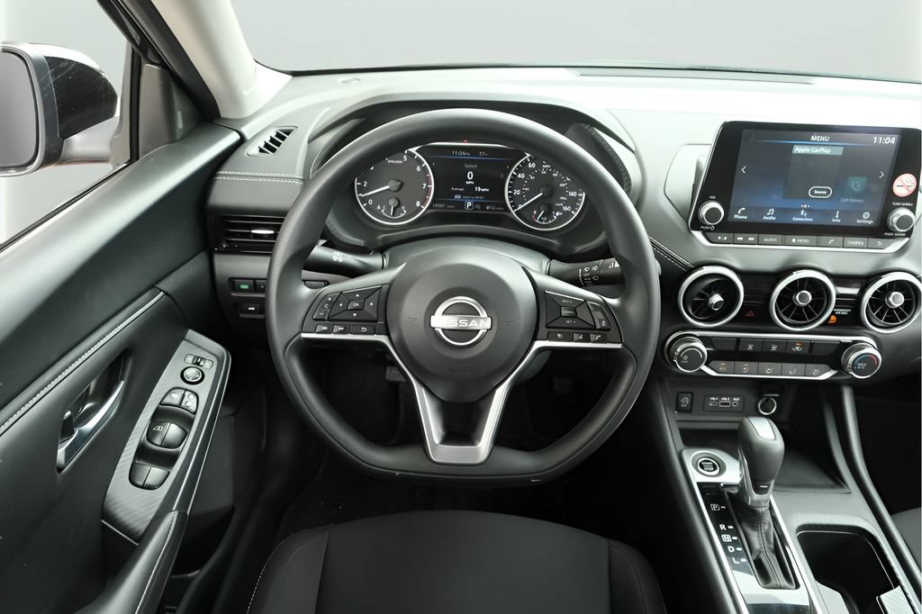 Used 2025 Nissan Sentra SV FWD image 22