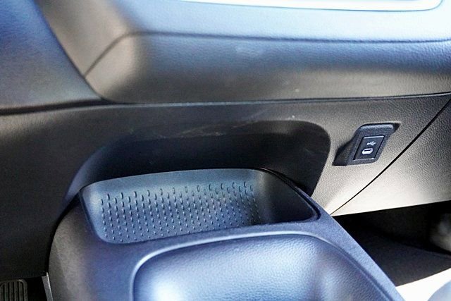 Used 2025 Toyota Corolla LE image 27