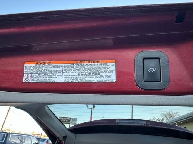 Used 2015 Toyota Sienna XLE image 23