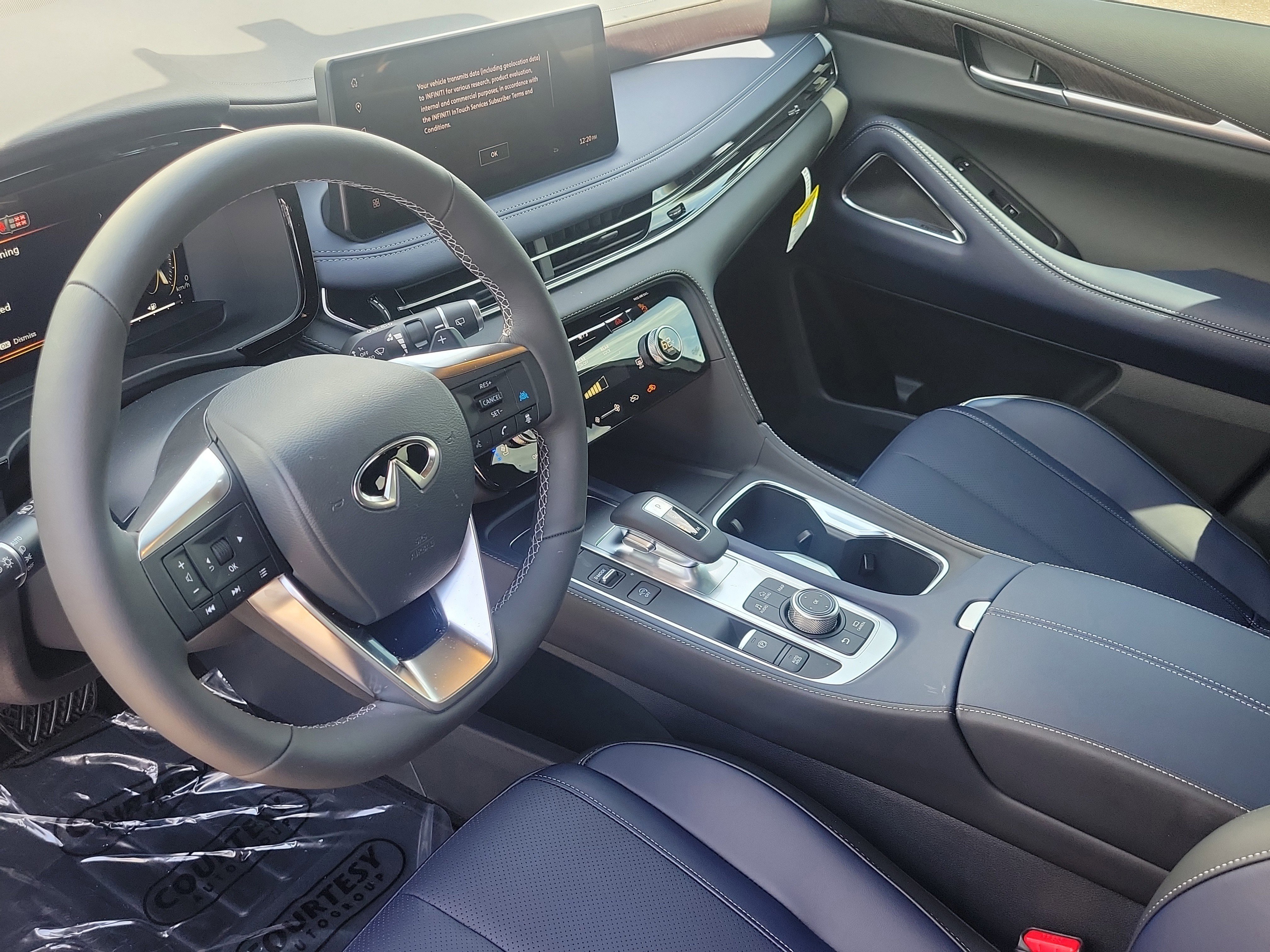 Certified 2026 INFINITI QX60 Sport w/ Dark Cargo Package AWD/4WD image 22