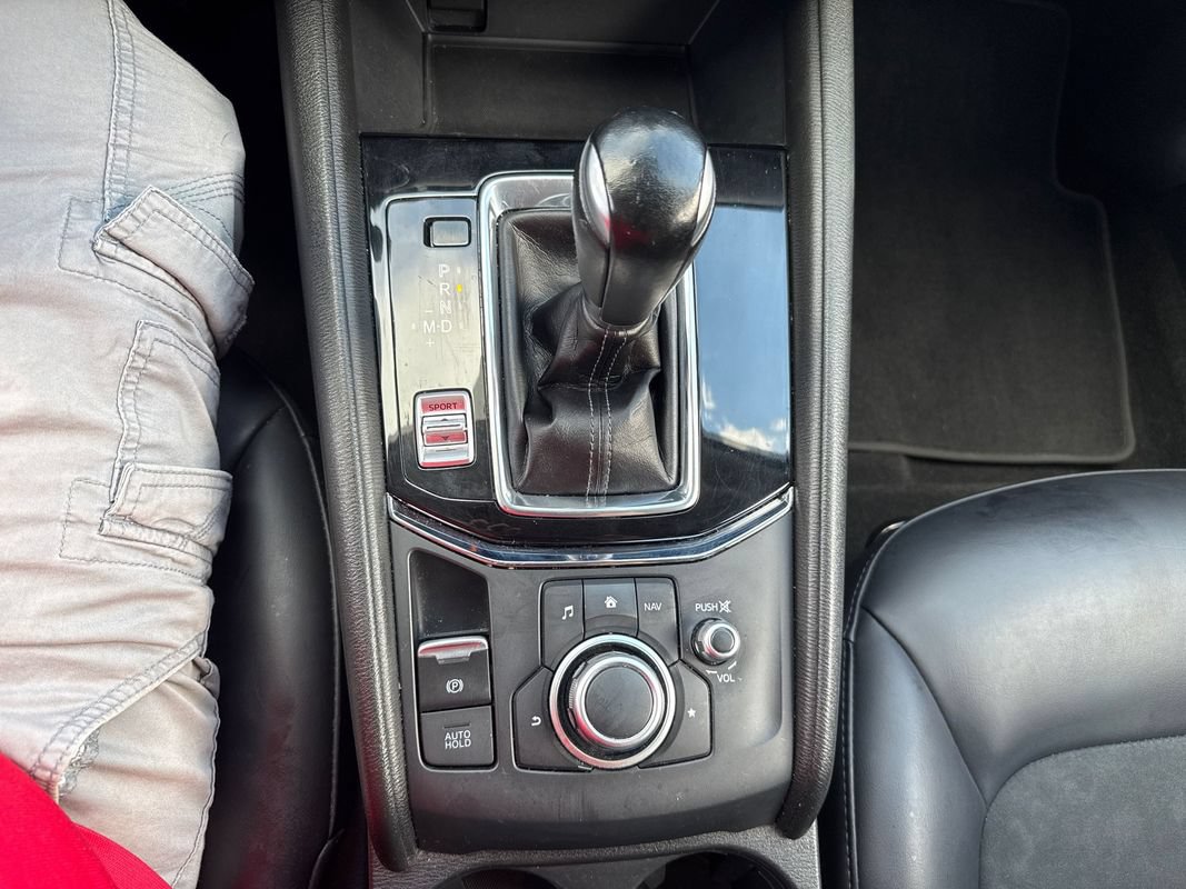 Used 2018 MAZDA CX-5 Touring FWD image 31