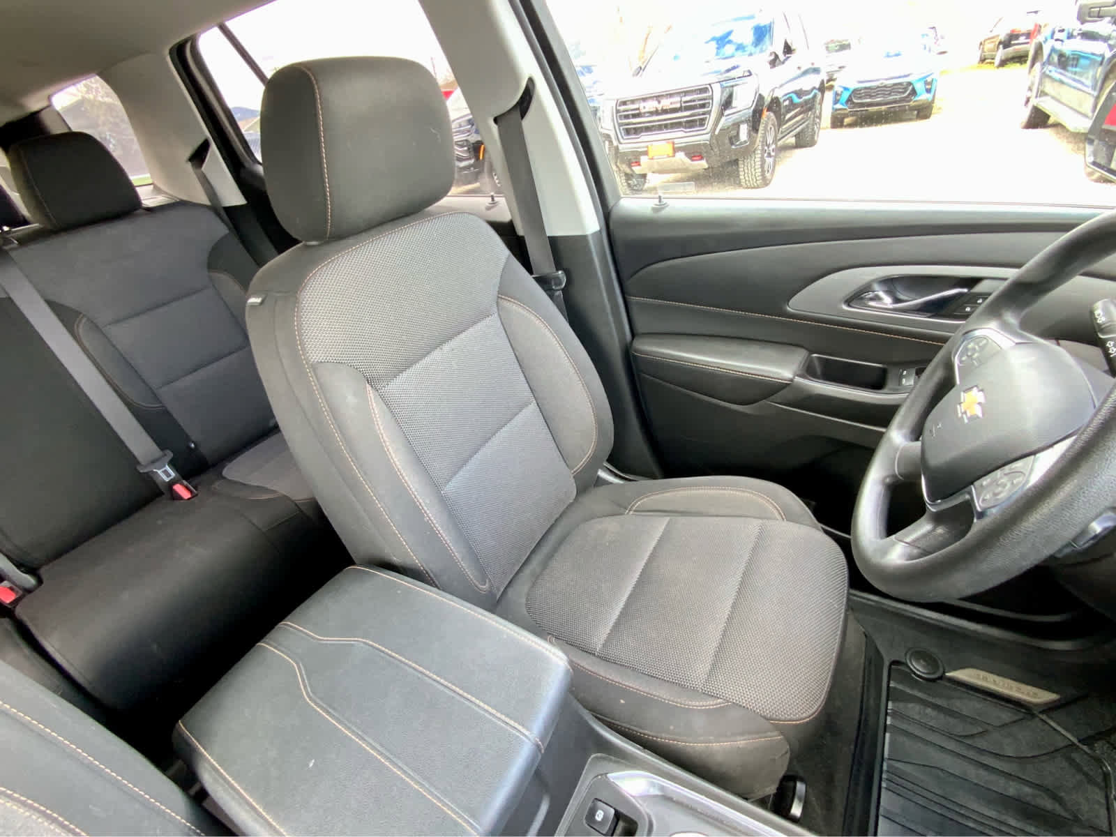 Used 2019 Chevrolet Traverse LS w/ LPO, Blackout Package AWD/4WD image 25