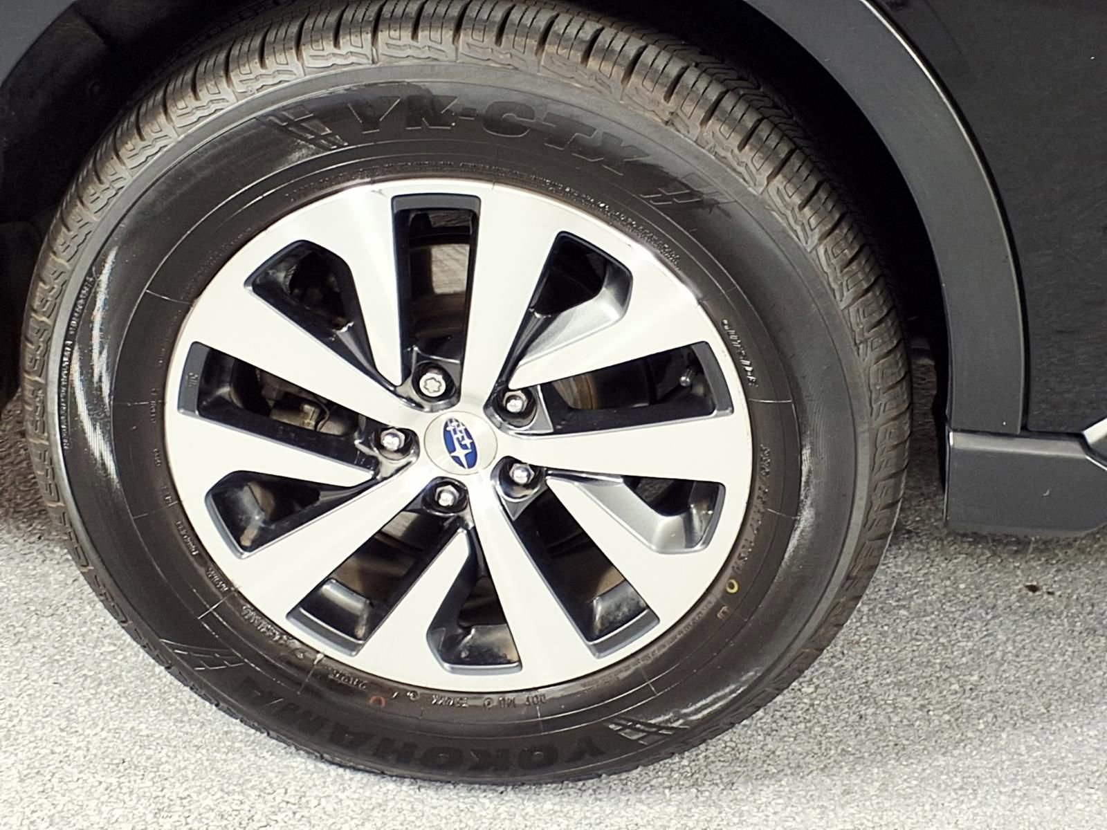 Used 2021 Subaru Outback Premium AWD/4WD image 6