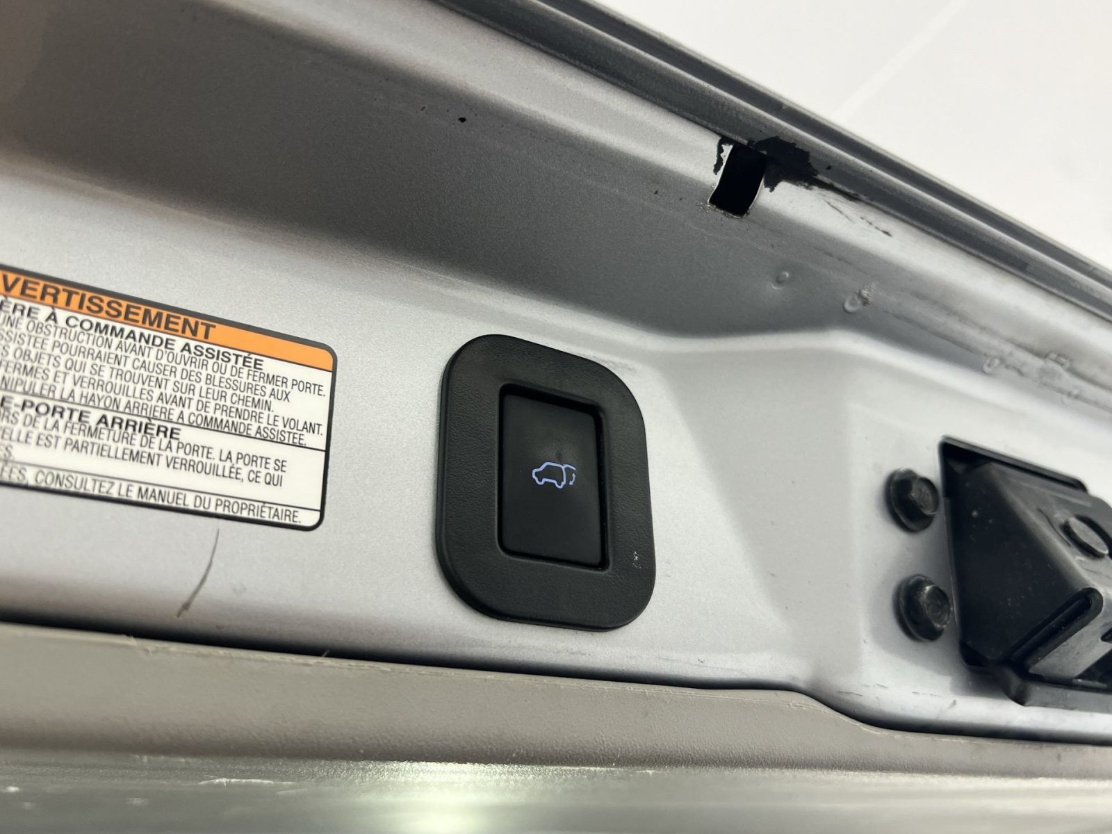 Used 2017 Toyota Sienna XLE w/ XLE Navigation Package FWD image 28