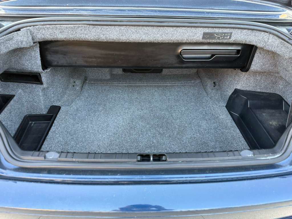 Used 2004 BMW 330Ci Convertible image 21