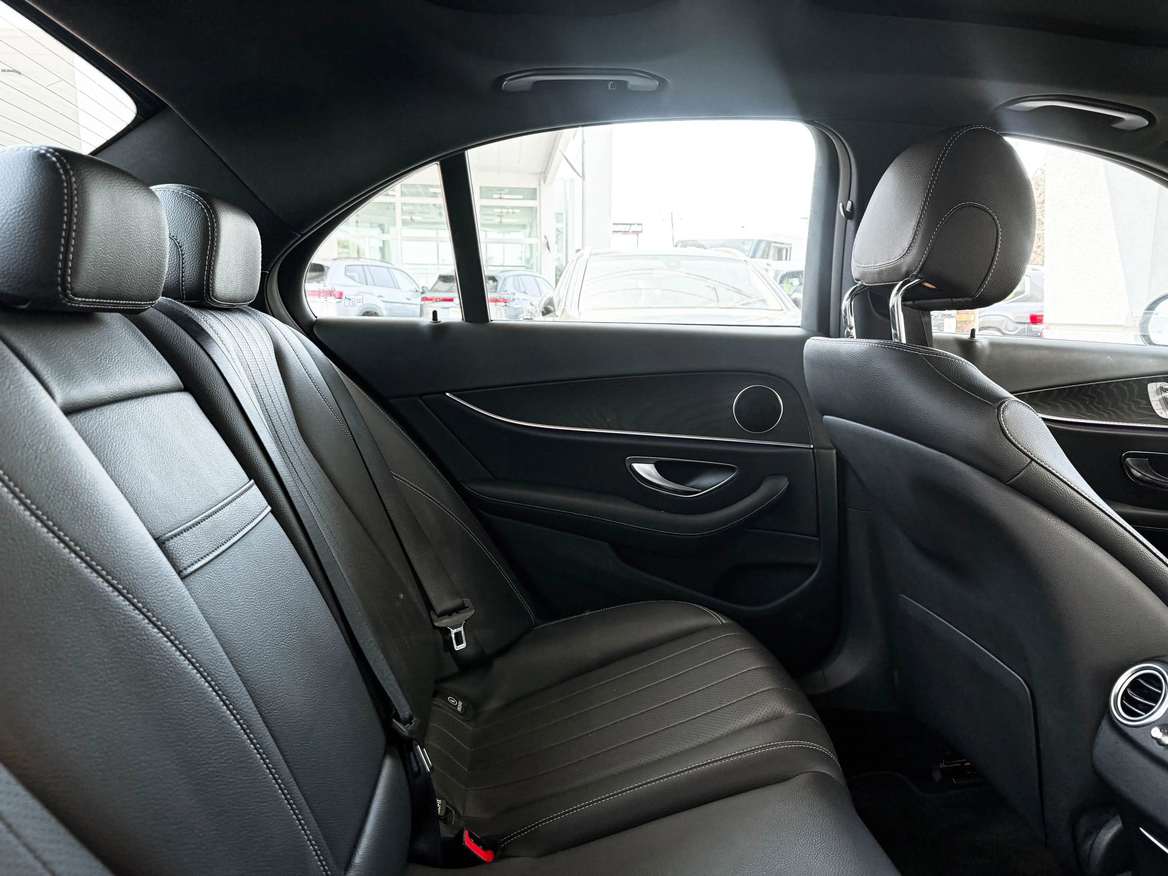 Used 2023 Mercedes-Benz E 450 4MATIC Sedan image 27