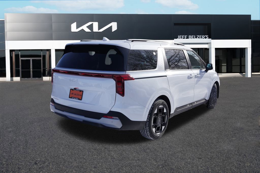 New 2026 Kia Carnival EX FWD image 3