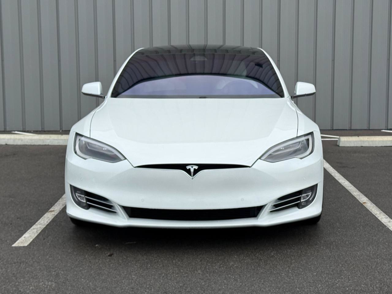 Used 2017 Tesla Model S P100D AWD/4WD image 2