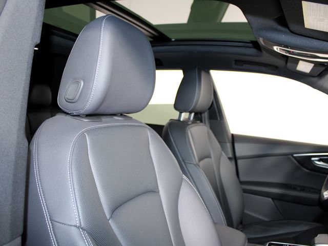 Used 2023 Audi Q8 Premium Plus w/ Premium Plus Package image 29