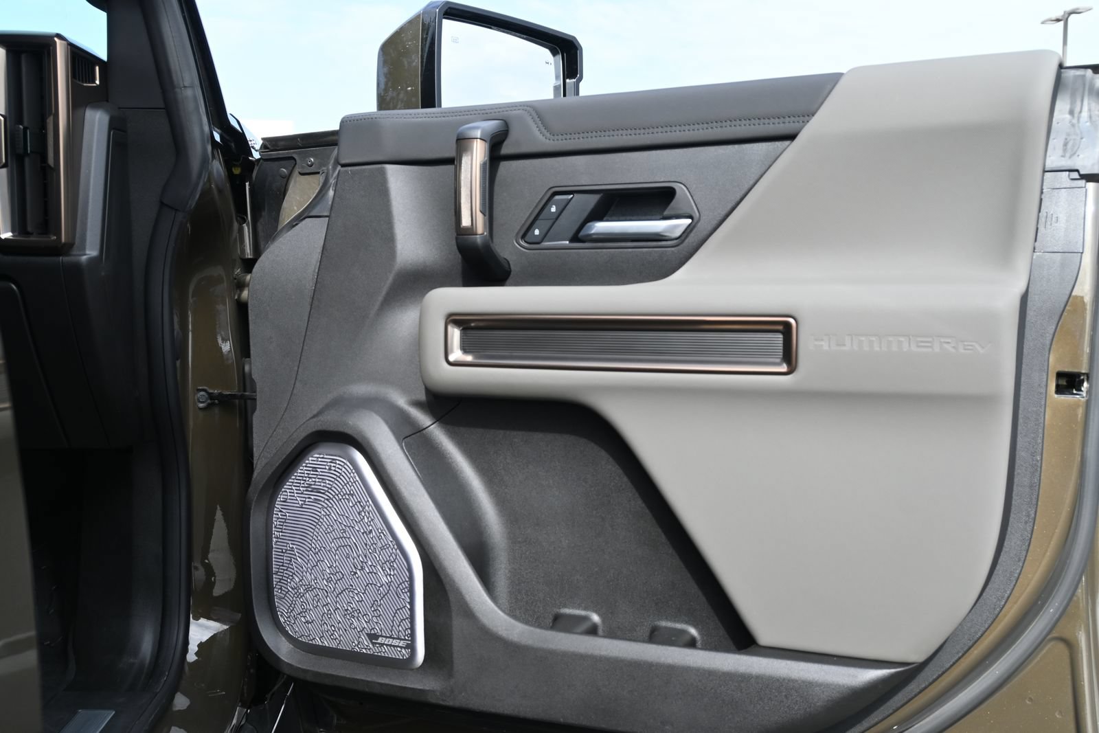 Used 2025 GMC Hummer EV 3X AWD/4WD image 27
