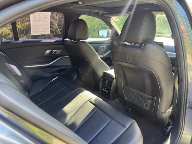Used 2021 BMW 330i xDrive Sedan w/ Premium Package AWD/4WD image 15