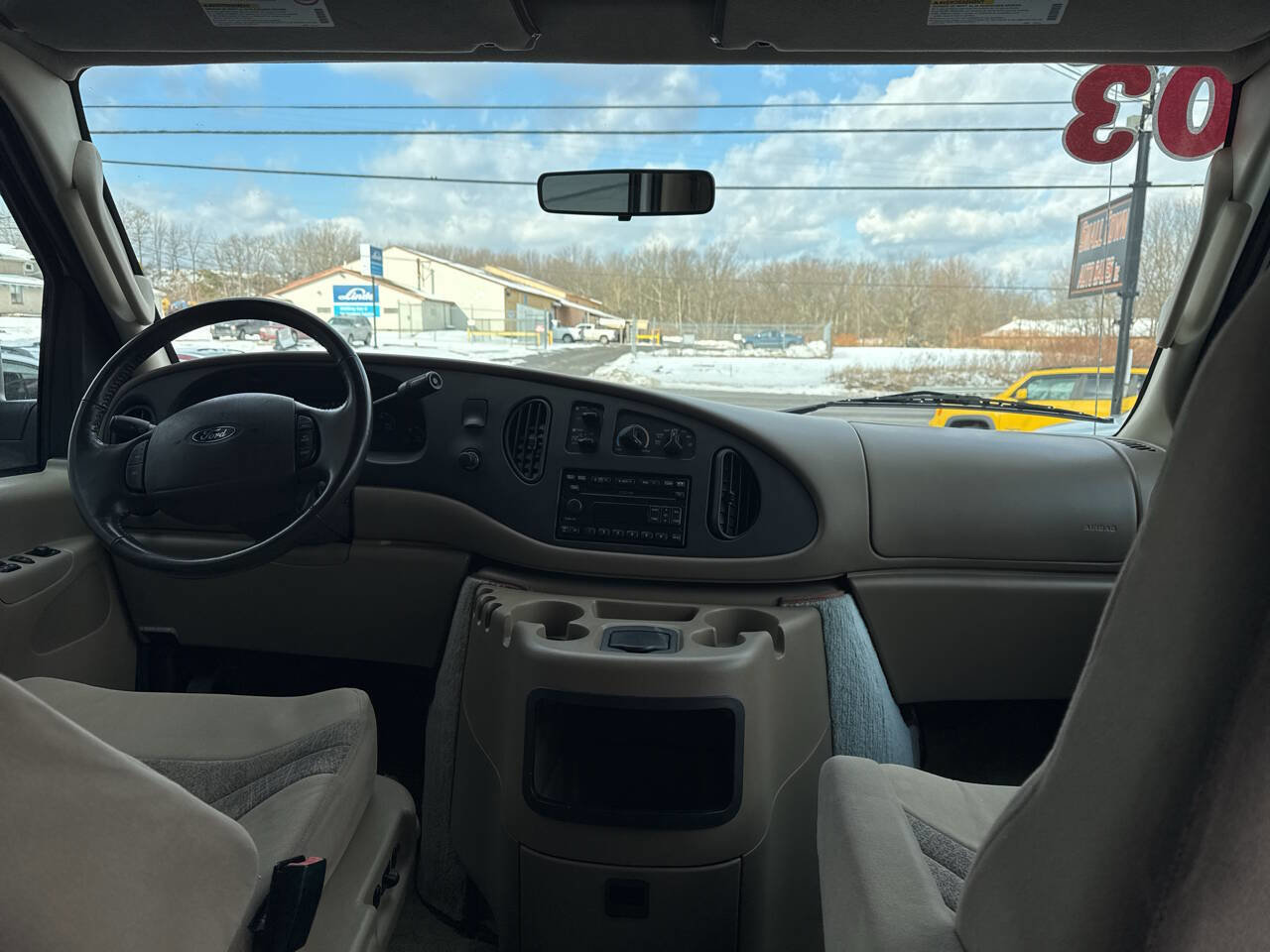 Used 2003 Ford E-150 and Econoline 150 image 25