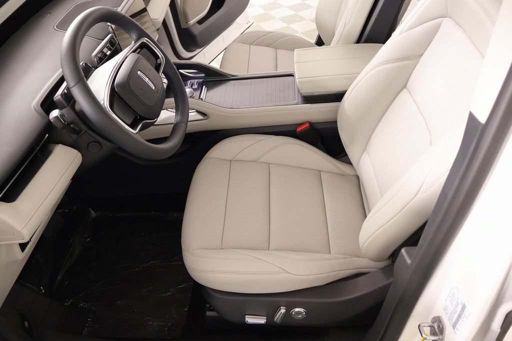 New 2026 Lincoln Nautilus Premier w/ Equipment Group 102A AWD/4WD image 11