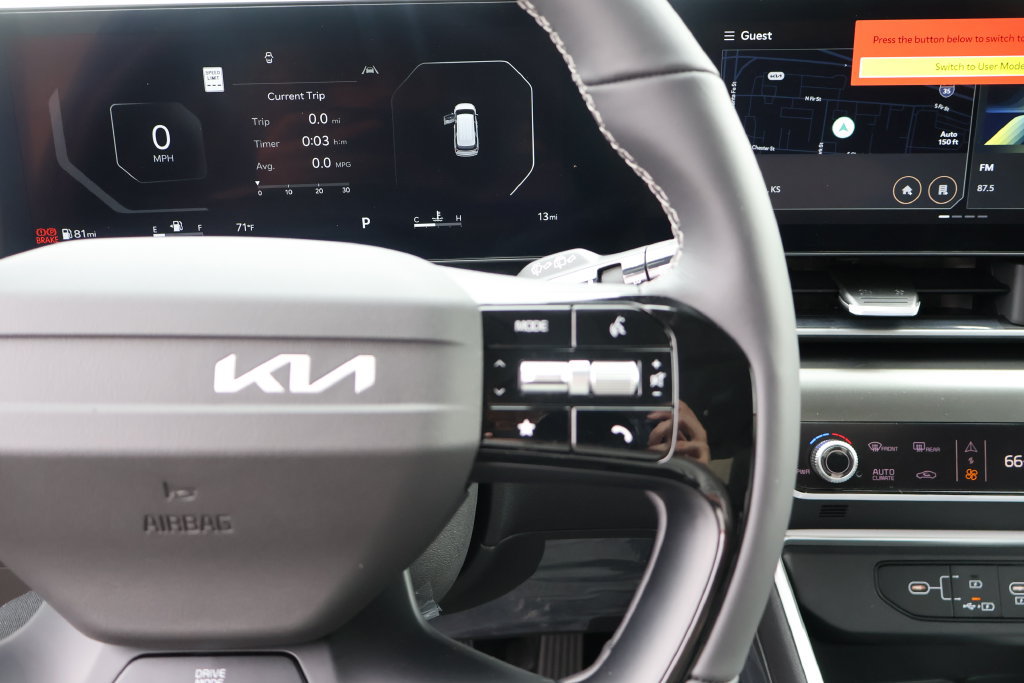 New 2027 Kia Carnival SX FWD image 20