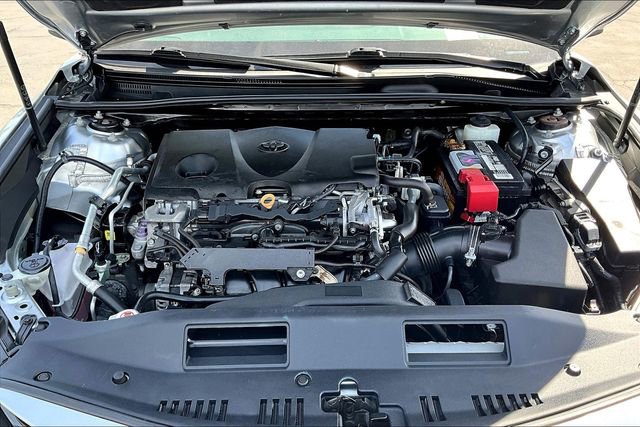 Used 2019 Toyota Camry LE image 28