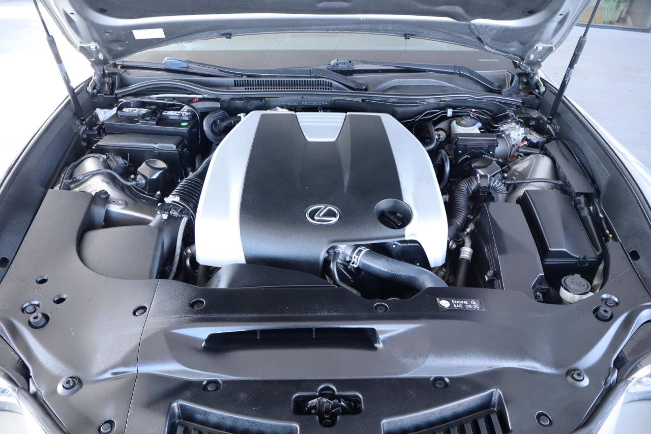 Used 2015 Lexus RC 350 w/ F Sport w/Summer Tires RWD image 42