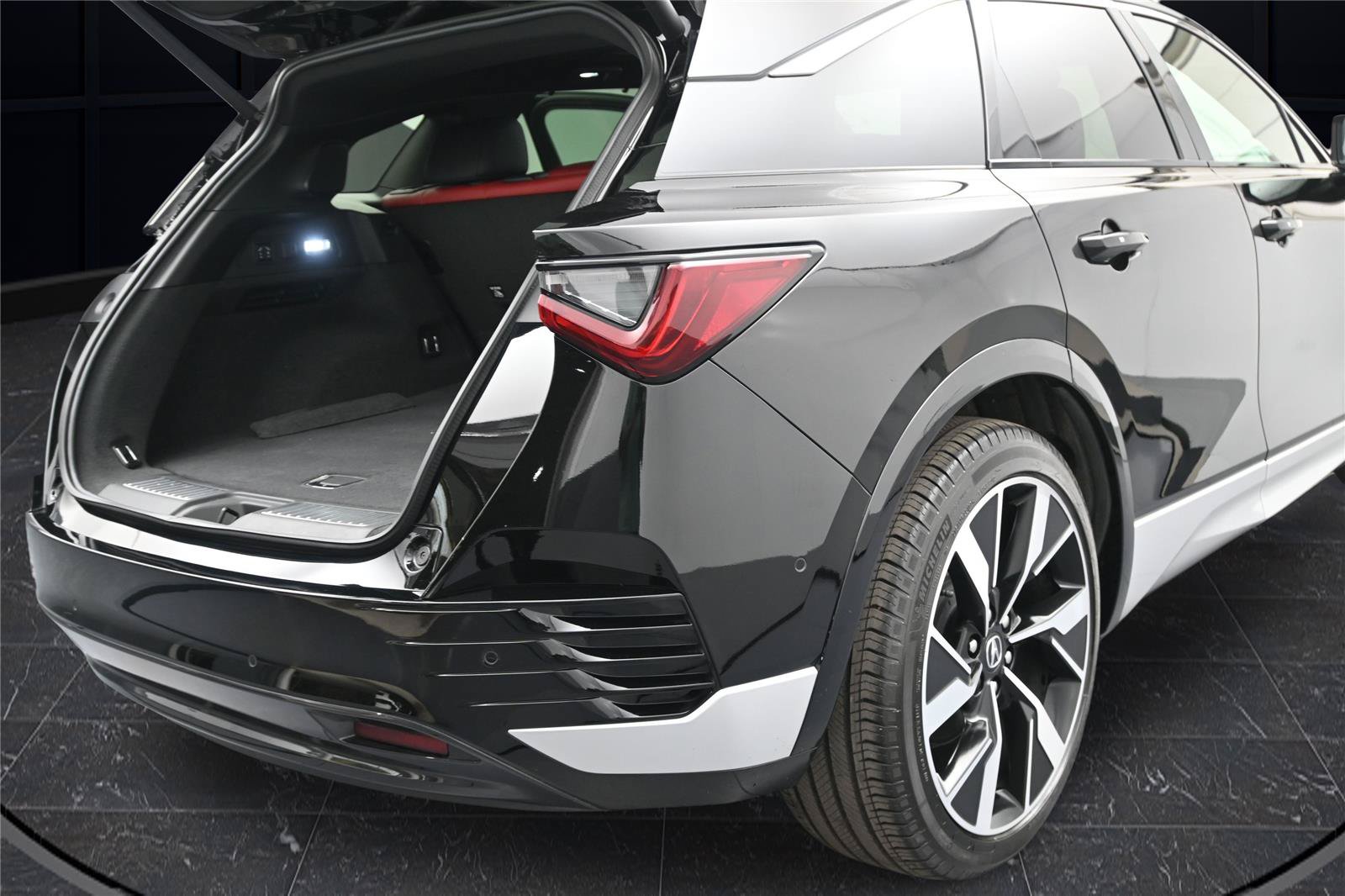 Used 2024 Acura ZDX Type S AWD/4WD image 13