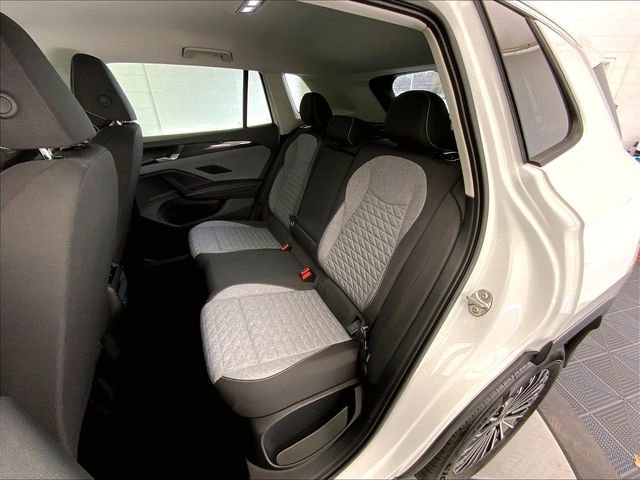 Certified 2025 Volkswagen Tiguan S w/ 18" Wheel Package AWD/4WD image 23