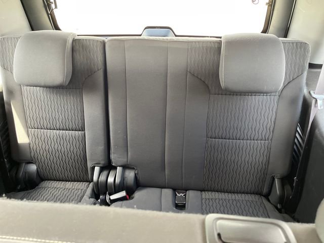 Used 2015 GMC Yukon SLE w/ Convenience Package image 28