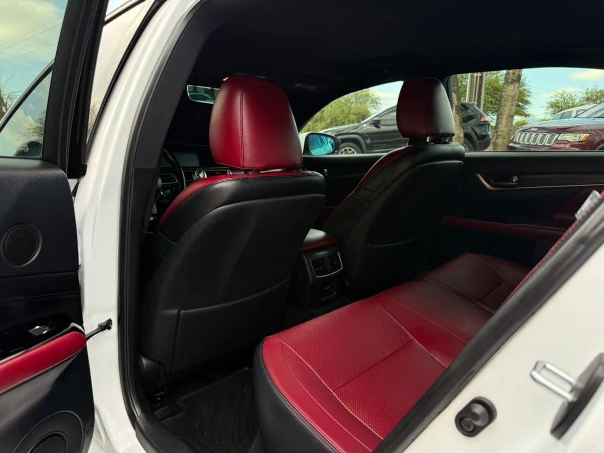 Used 2018 Lexus GS 350 F Sport RWD image 43