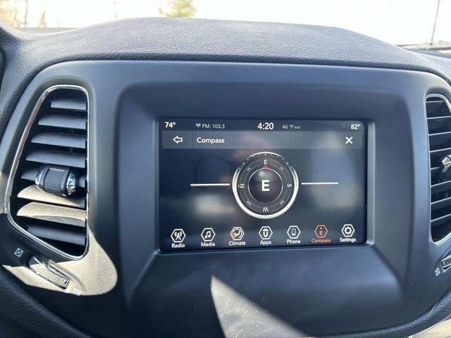 Used 2021 Jeep Compass Latitude image 32