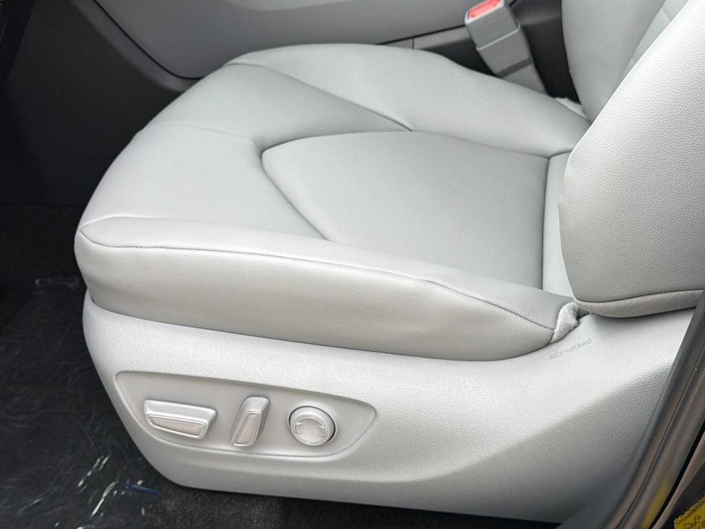 New 2026 Toyota Highlander XLE AWD/4WD image 22
