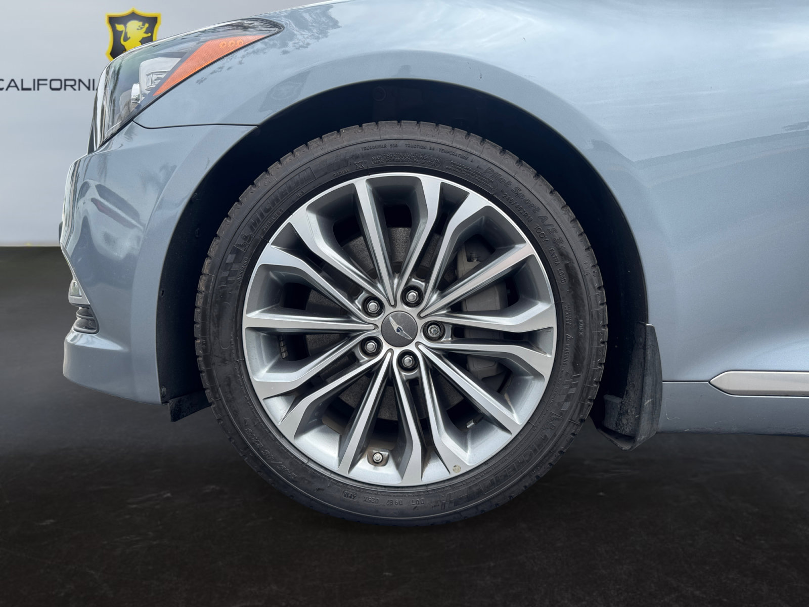 Used 2015 Hyundai Genesis 3.8 w/ Option Group 03 RWD image 14