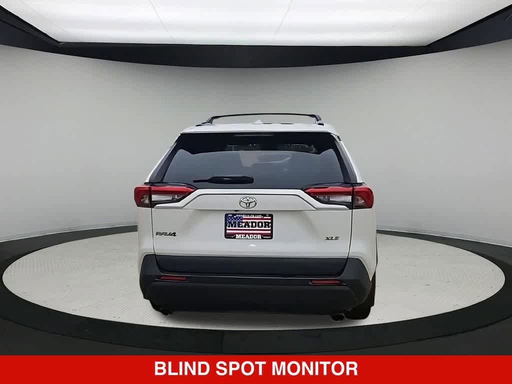 Used 2021 Toyota RAV4 XLE Premium FWD image 7