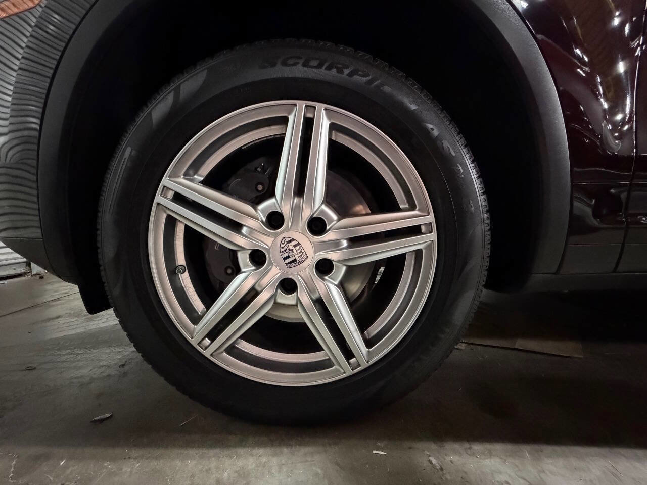 Used 2016 Porsche Cayenne image 26