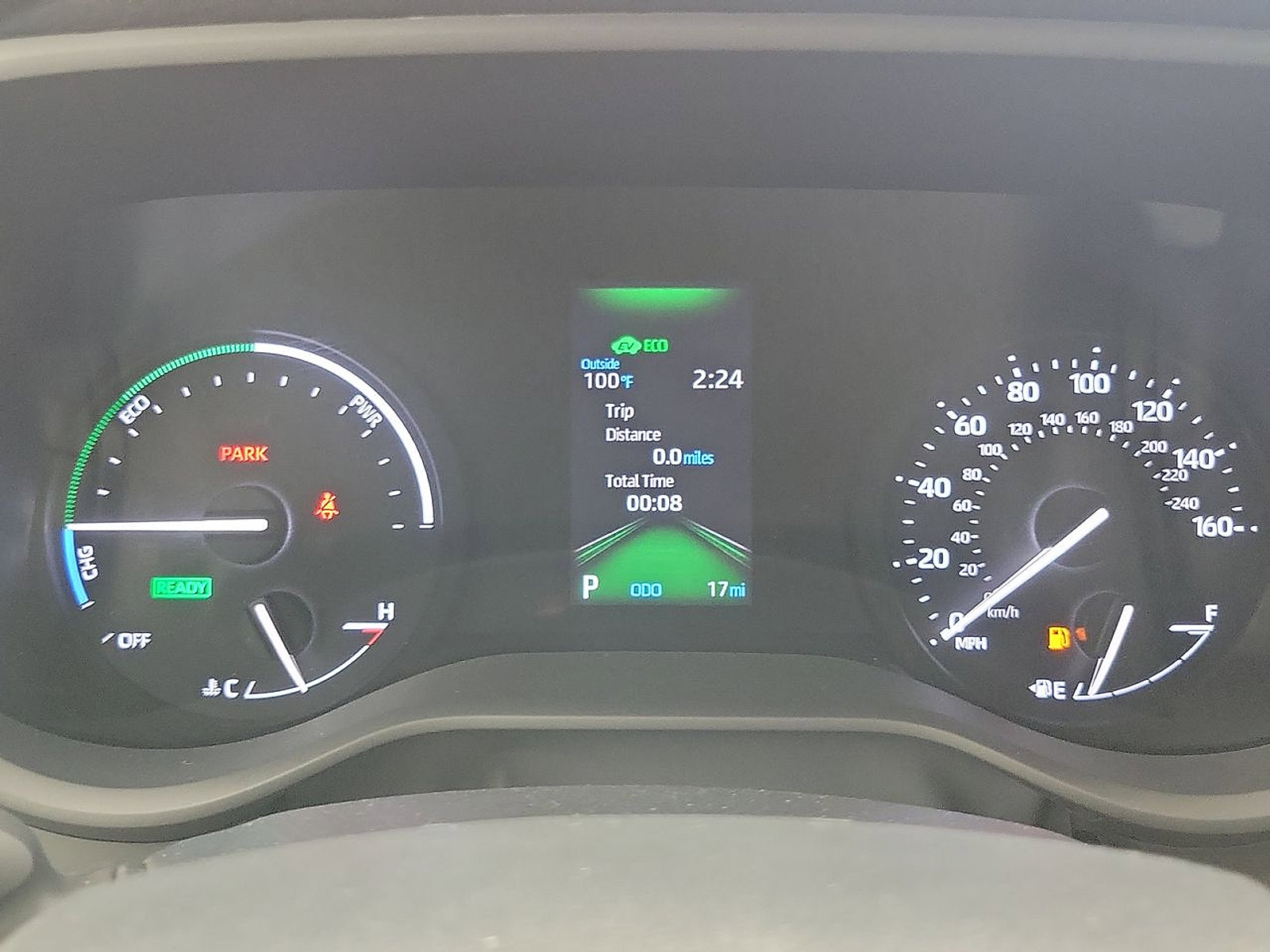 Used 2024 Toyota Sienna LE FWD image 14