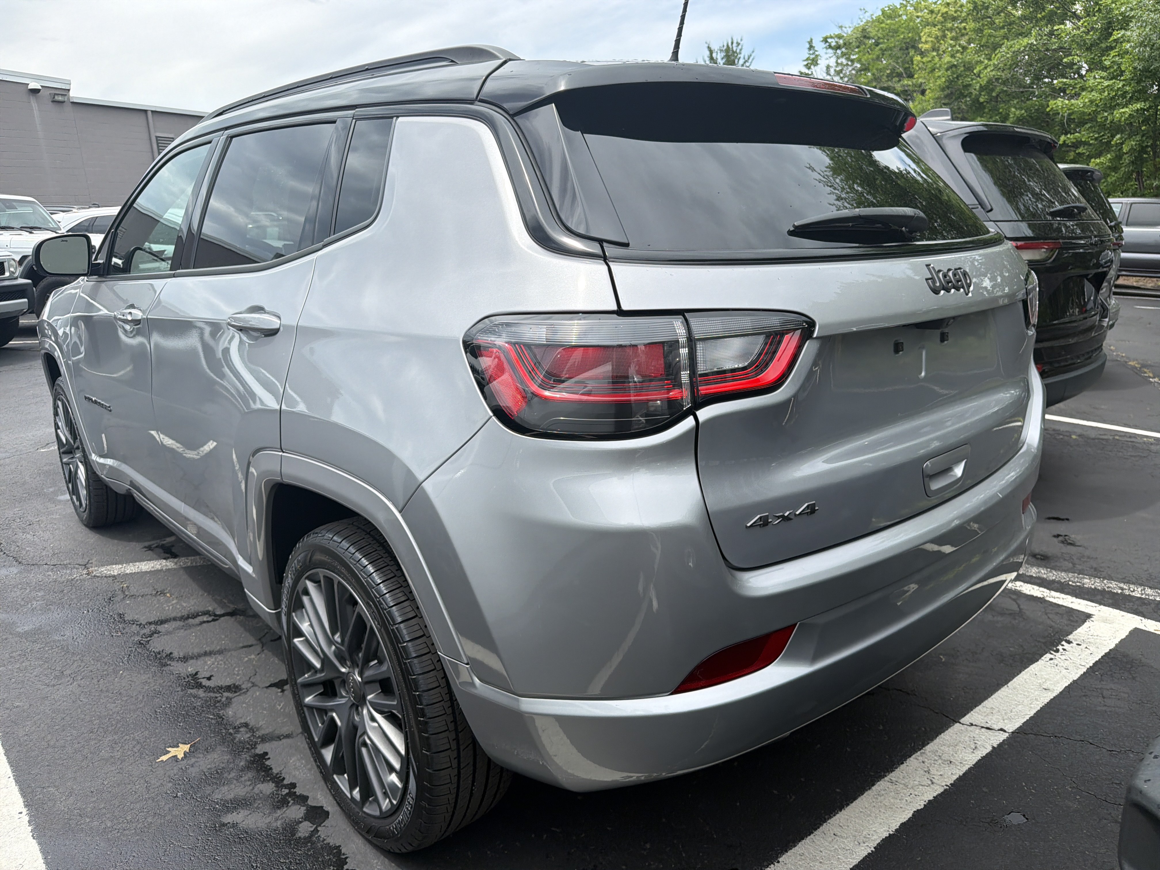 Used 2023 Jeep Compass High Altitude AWD/4WD image 5