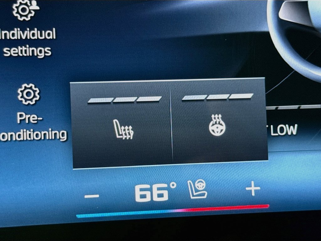 Used 2024 BMW i5 M60 w/ Premium Package AWD/4WD image 21