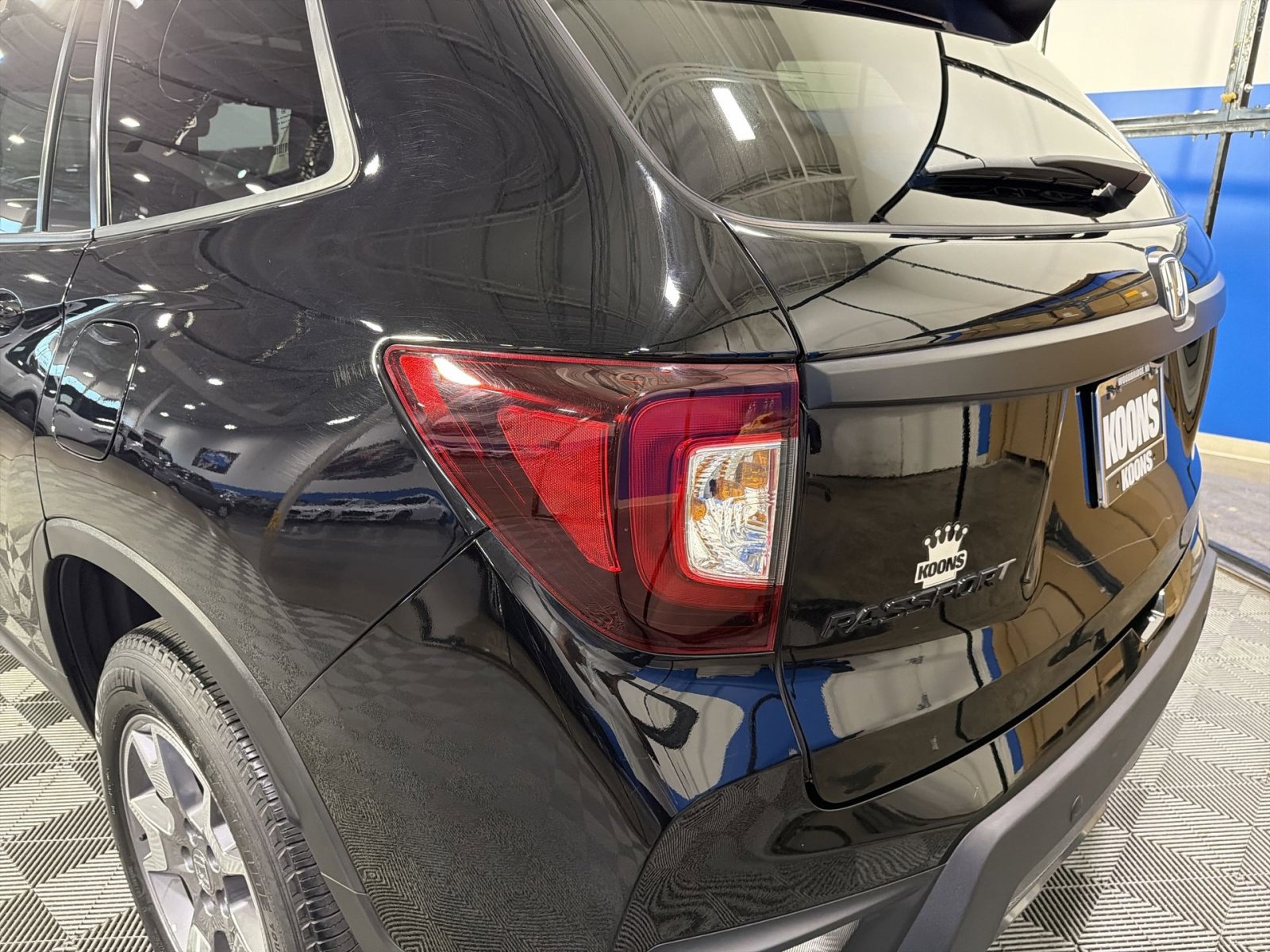 Used 2023 Honda Passport TrailSport image 17