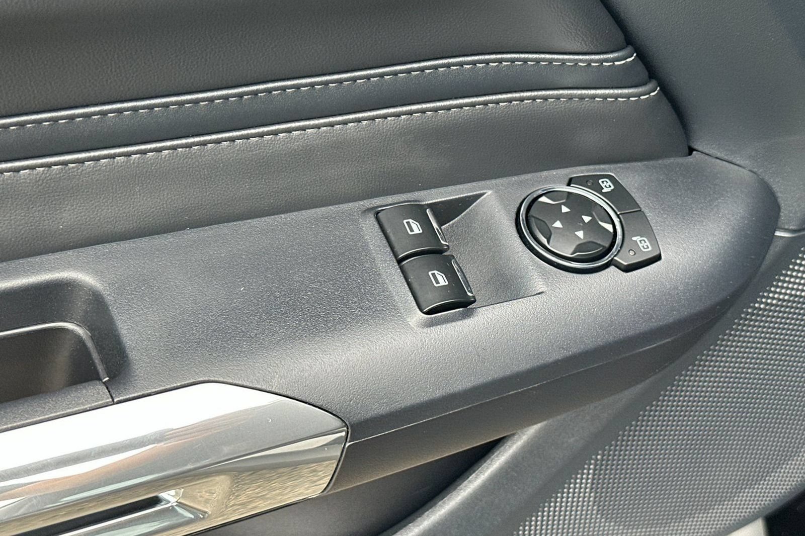 Used 2024 Ford Mustang GT Premium RWD image 13