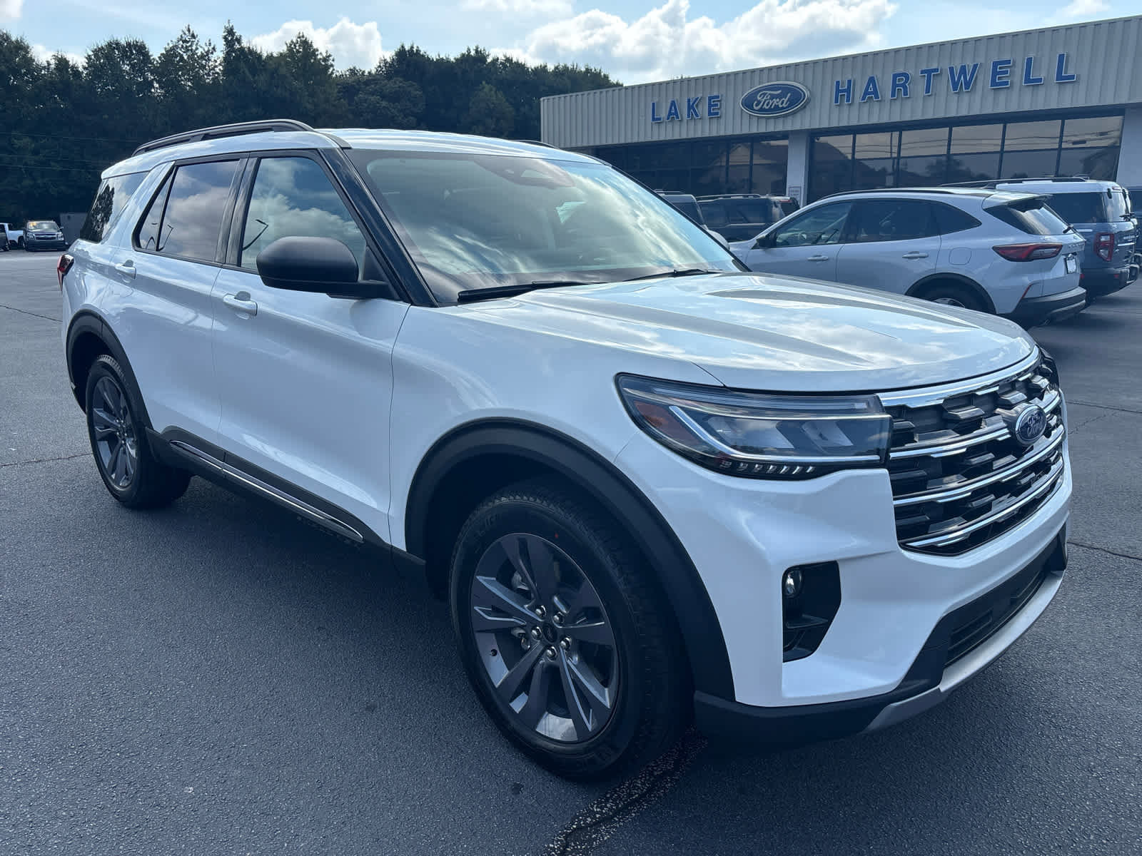 New 2025 Ford Explorer Active