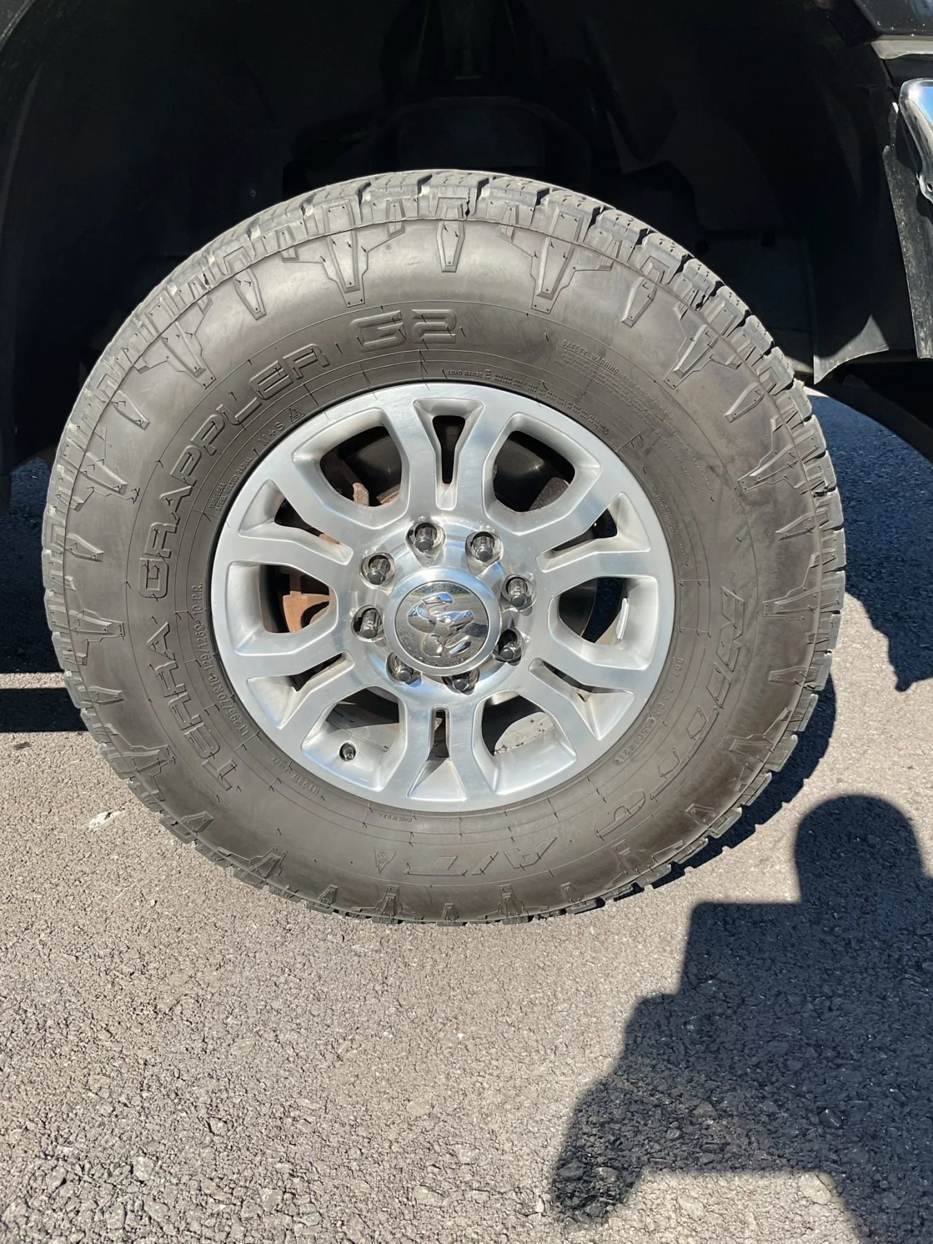 Used 2010 Dodge Ram 2500 Truck SLT image 13