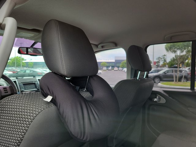 Used 2018 Nissan Frontier PRO-4X AWD/4WD image 14