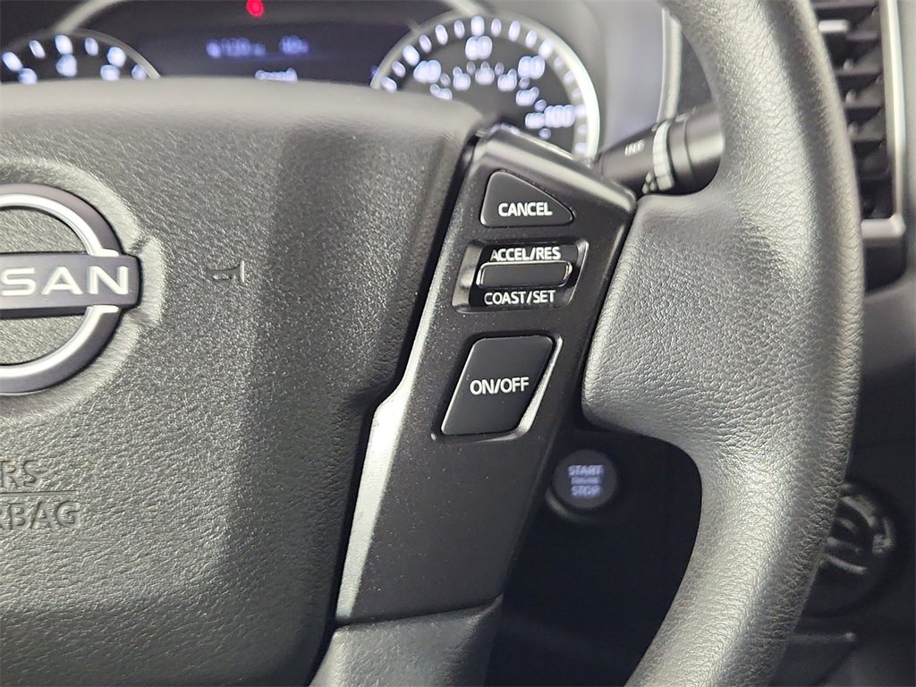 Used 2022 Nissan Frontier SV image 18
