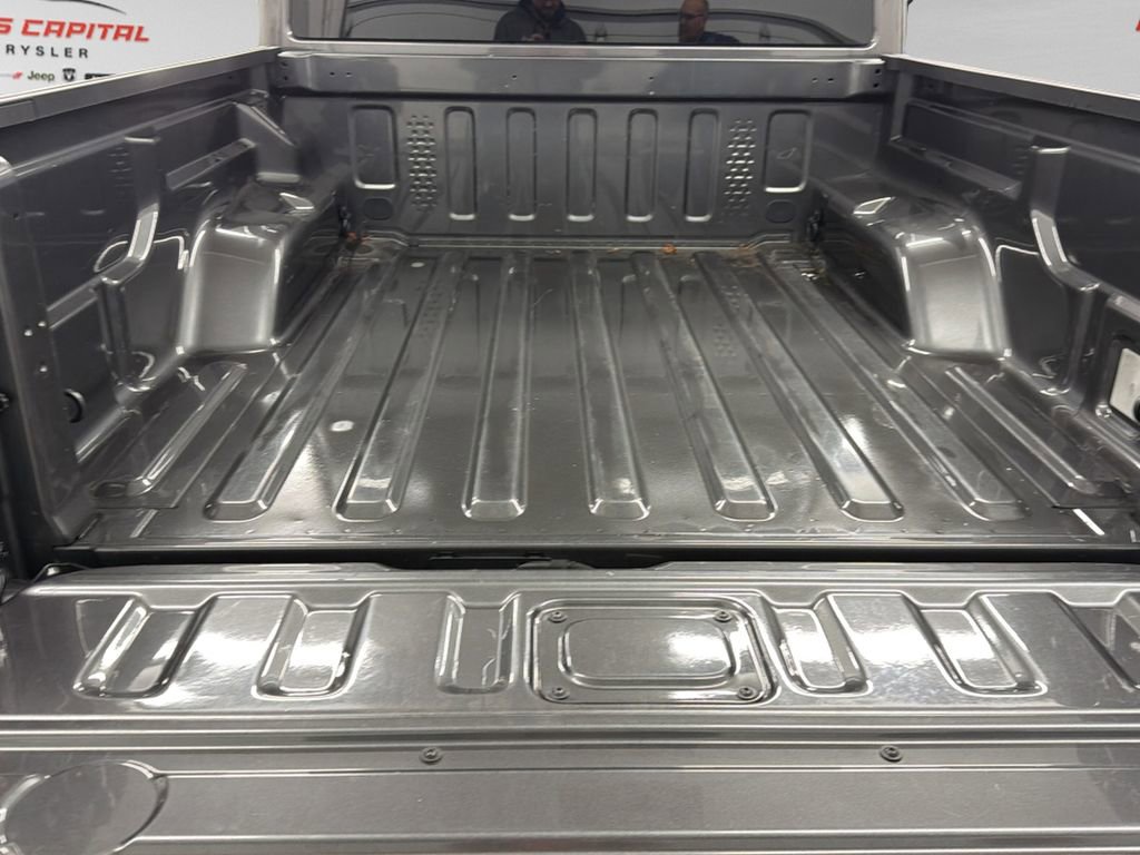 Used 2021 Jeep Gladiator Overland w/ Popular Equipment Package image 32