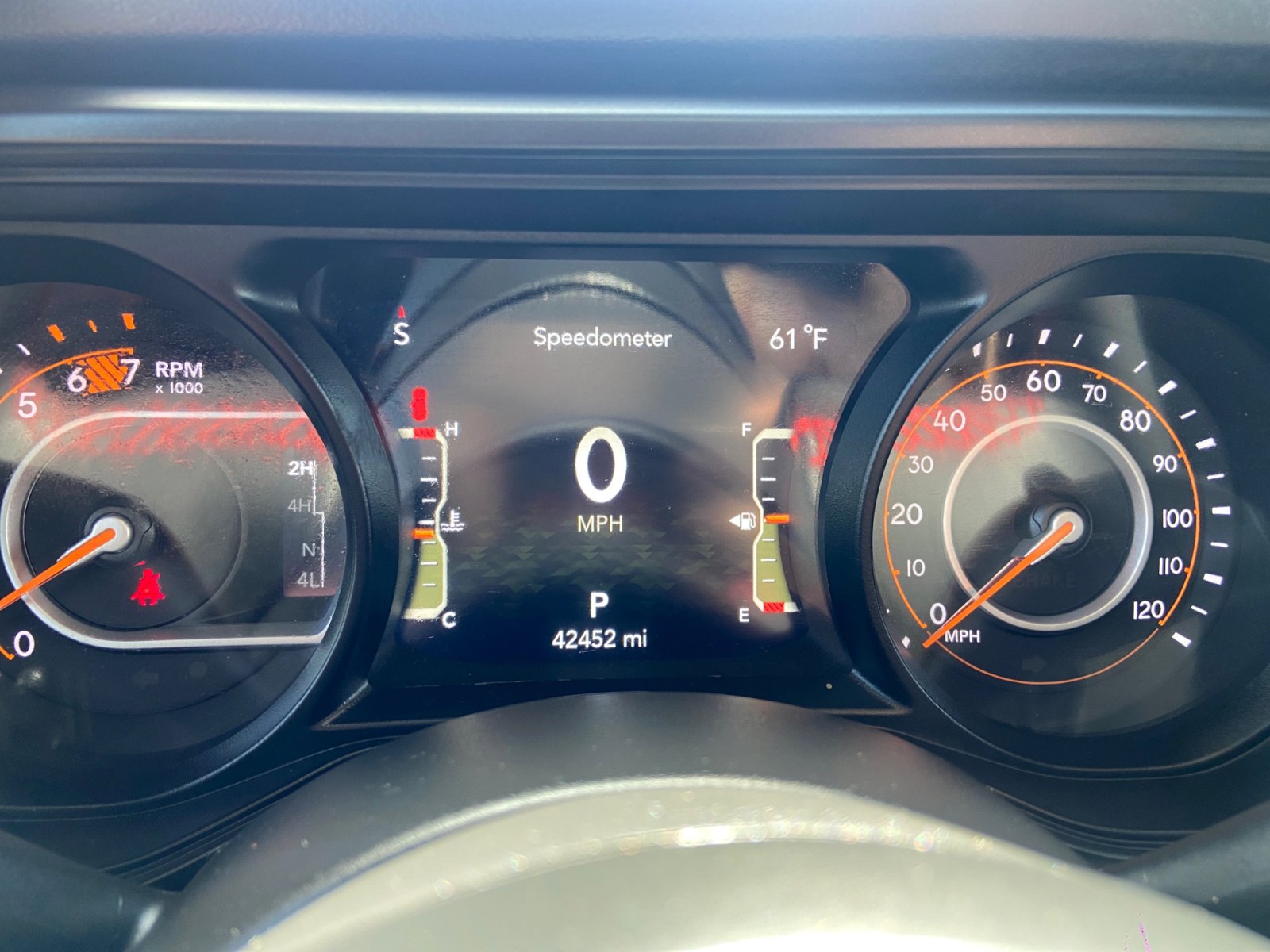Used 2024 Jeep Wrangler Unlimited Rubicon AWD/4WD image 11