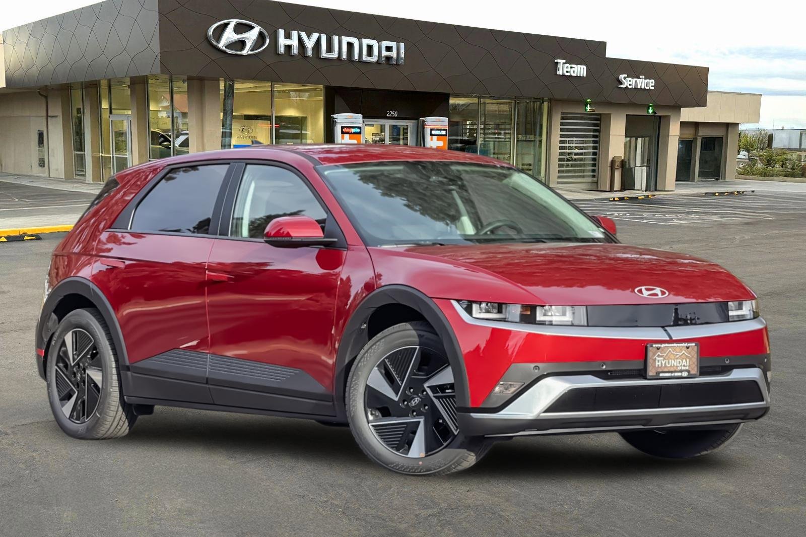 New 2026 Hyundai Ioniq 5 SEL image 2