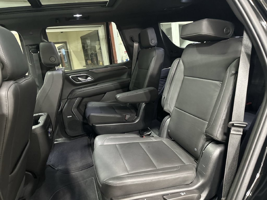 Used 2023 Chevrolet Tahoe LT w/ Luxury Package AWD/4WD image 26